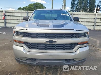 Piąte zdjęcie samochodu w środku: 2018 CHEVROLET SILVERADO C1500 CUSTOM VIN:3GCPCPECXJG431492 - miniatura