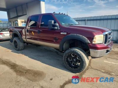 Czwarte zdjęcie samochodu z boku: 2006 FORD F250 SUPER DUTY VIN:1FTSW21P56EB25845 - miniatura