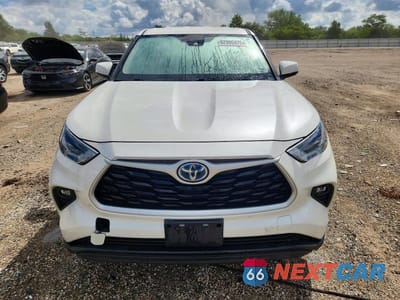 Piąte zdjęcie samochodu w środku: 2021 TOYOTA HIGHLANDER HYBRID LE VIN:5TDBBRCH9MS518684 - miniatura