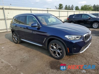Czwarte zdjęcie samochodu z boku: 2022 BMW X3 XDRIVE30I VIN:5UX53DP03N9K86373 - miniatura