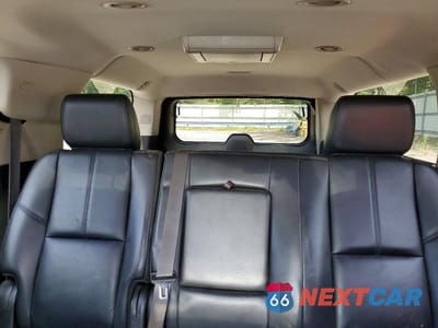 Zdjęcie 10 z 13 samochodu: 2013 GMC YUKON XL K1500 SLT VIN:1GKS2KE72DR295807 - miniatura
