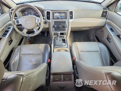 Zdjęcie 8 z 13 samochodu: 2010 JEEP GRAND CHEROKEE LAREDO VIN:1J4RR4GT0AC146185 - miniatura