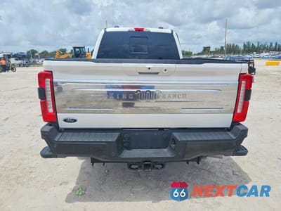 Zdjęcie 6 z 13 samochodu: 2025 FORD F350 SUPER DUTY VIN:1FT8W3BM1SED99414 - miniatura