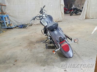 Czwarte zdjęcie samochodu z boku: 2005 YAMAHA XVS65 BASE VIN:JYAVM01E65A072967 - miniatura