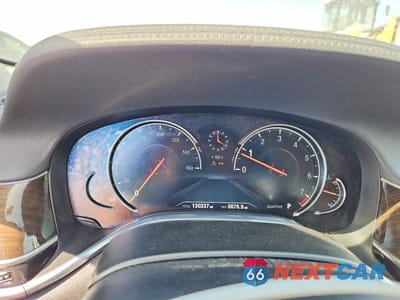 Zdjęcie 9 z 12 samochodu: 2016 BMW 740 I VIN:WBA7E2C50GG546685 - miniatura