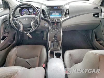 Zdjęcie 8 z 12 samochodu: 2014 HYUNDAI ELANTRA LIMITED VIN:KMHDH4AE2EU107767 - miniatura