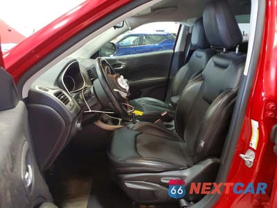 Zdjęcie 7 z 13 samochodu: 2018 JEEP COMPASS LATITUDE VIN:3C4NJDBB3JT150259 - miniatura