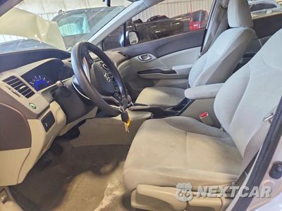 Zdjęcie 7 z 12 samochodu: 2012 HONDA CIVIC LX VIN:19XFB2F57CE023502 - miniatura