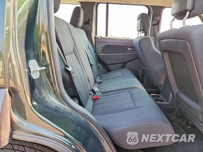 Zdjęcie 11 z 13 samochodu: 2011 JEEP LIBERTY SPORT VIN:1J4PN2GKXBW536628 - miniatura
