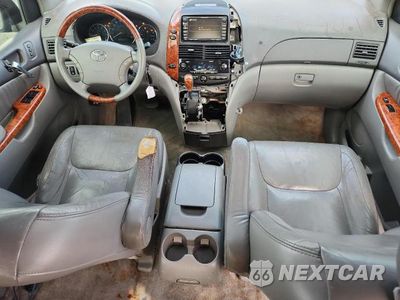Zdjęcie 8 z 13 samochodu: 2006 TOYOTA SIENNA XLE LIMITED 7 PASSENGER VIN:5TDZA22C56S543115 - miniatura