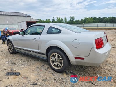 Drugie zdjęcie samochodu z przodu: 2005 FORD MUSTANG VIN:1ZVFT80N955113321 - miniatura