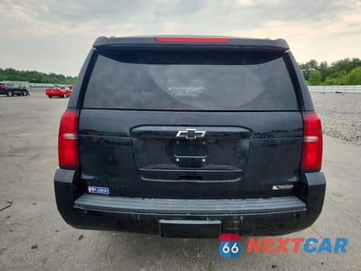 Zdjęcie 6 z 13 samochodu: 2018 CHEVROLET SUBURBAN K1500 PREMIER VIN:1GNSKJKC5JR261399 - miniatura