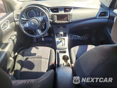 Zdjęcie 8 z 12 samochodu: 2019 NISSAN SENTRA SV VIN:3N1AB7AP1KY407730 - miniatura