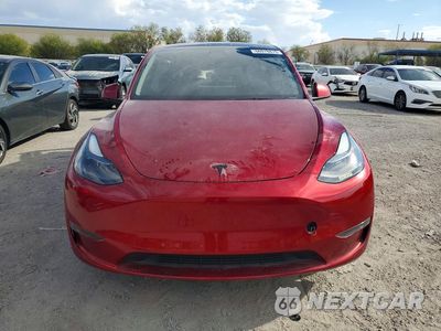 Piąte zdjęcie samochodu w środku: 2024 TESLA MODEL Y VIN:7SAYGDEE3RA276147 - miniatura