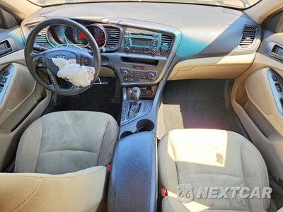 Zdjęcie 8 z 12 samochodu: 2012 KIA OPTIMA LX VIN:5XXGM4A75CG046044 - miniatura