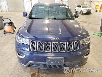 Piąte zdjęcie samochodu w środku: 2018 JEEP GRAND CHEROKEE LAREDO VIN:1C4RJFAG2JC274688 - miniatura