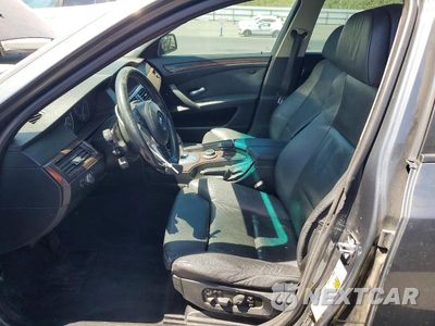 Zdjęcie 7 z 13 samochodu: 2008 BMW 528 I VIN:WBANU53508C114957 - miniatura