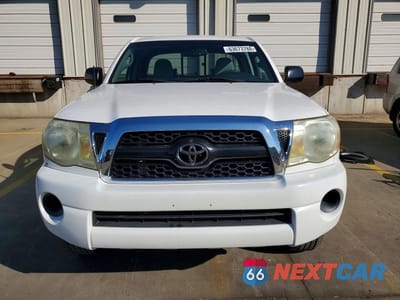 Piąte zdjęcie samochodu w środku: 2011 TOYOTA TACOMA BASE VIN:5TFTX4CN1BX010358 - miniatura
