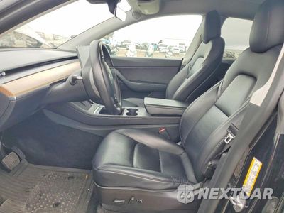Zdjęcie 7 z 13 samochodu: 2022 TESLA MODEL Y VIN:7SAYGAEE7NF490036 - miniatura