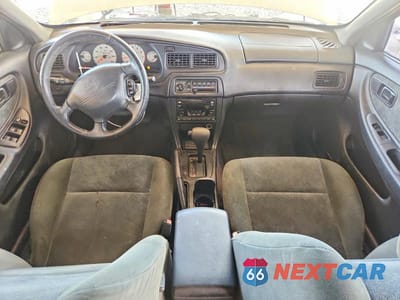Zdjęcie 8 z 12 samochodu: 2001 NISSAN ALTIMA XE VIN:1N4DL01D21C159330 - miniatura