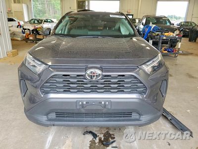 Piąte zdjęcie samochodu w środku: 2025 TOYOTA RAV4 HYBRID XLE VIN:4T3RWRFVXSU175903 - miniatura