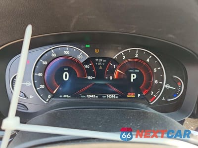 Zdjęcie 9 z 12 samochodu: 2018 BMW 530 XI VIN:WBAJA7C56JWA74829 - miniatura