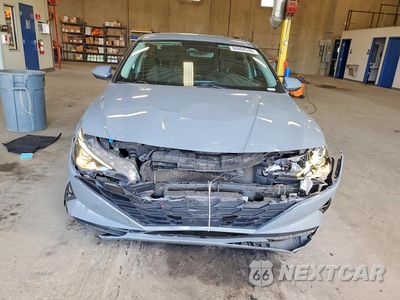 Piąte zdjęcie samochodu w środku: 2021 HYUNDAI ELANTRA SEL VIN:KMHLS4AG6MU065309 - miniatura