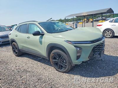 Czwarte zdjęcie samochodu z boku: 2025 CHEVROLET TRAX ACTIV VIN:KL77LKEP3SC156216 - miniatura