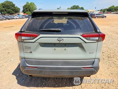 Zdjęcie 6 z 13 samochodu: 2020 TOYOTA RAV4 XLE PREMIUM VIN:2T3C1RFVXLC043439 - miniatura