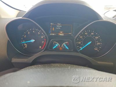 Zdjęcie 9 z 13 samochodu: 2018 FORD ESCAPE S VIN:1FMCU0F74JUC06207 - miniatura