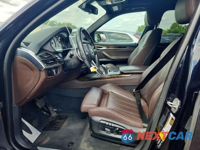Zdjęcie 7 z 13 samochodu: 2017 BMW X5 XDRIVE35I VIN:5UXKR0C57H0U54617 - miniatura