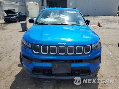Piąte zdjęcie samochodu w środku: 2022 JEEP COMPASS LATITUDE VIN:3C4NJDBB3NT133998 - miniatura