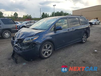 2018 TOYOTA SIENNA SE PREMIUM 8-PASSENGER 5TDXZ3DC3JS924151 - główne zdjęcie licytacji z USA - miniatura