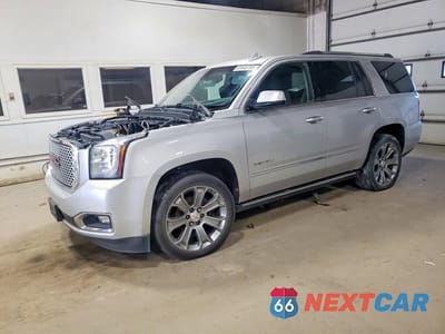 2015 GMC YUKON DENALI 1GKS2CKJ3FR563949 - główne zdjęcie licytacji z USA - miniatura