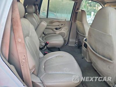 Zdjęcie 11 z 13 samochodu: 2002 FORD EXPEDITION EDDIE BAUER VIN:1FMRU17LX2LA50516 - miniatura