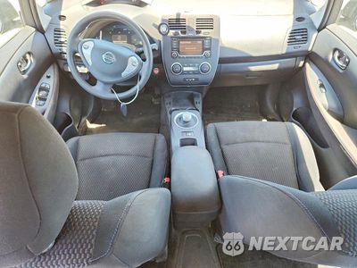 Zdjęcie 8 z 13 samochodu: 2016 NISSAN LEAF S VIN:1N4AZ0CP4GC303395 - miniatura