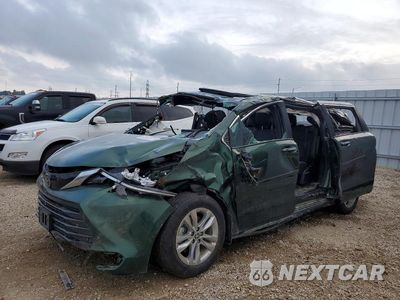 2026 TOYOTA SIENNA LIMITED 7-PASSENGER 5TDZSKFC1TS258995 - główne zdjęcie licytacji z USA - miniatura