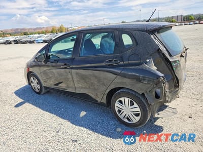 Drugie zdjęcie samochodu z przodu: 2018 HONDA FIT LX VIN:3HGGK5H44JM735349 - miniatura