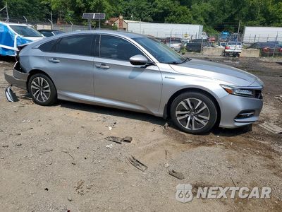 Czwarte zdjęcie samochodu z boku: 2018 HONDA ACCORD TOURING HYBRID VIN:1HGCV3F90JA016086 - miniatura