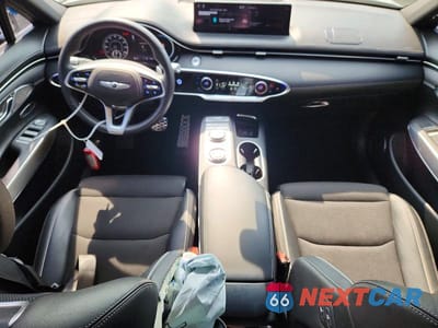 Zdjęcie 8 z 13 samochodu: 2022 GENESIS GV70 2.5T STANDARD VIN:KMUMADTB9NU053912 - miniatura