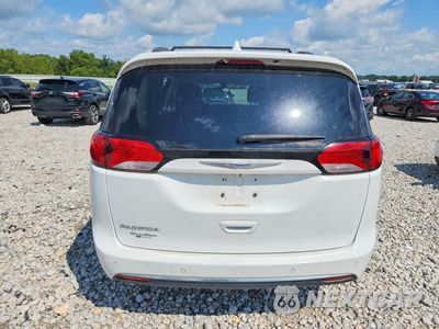 Zdjęcie 6 z 13 samochodu: 2018 CHRYSLER PACIFICA TOURING L VIN:2C4RC1BG0JR125795 - miniatura
