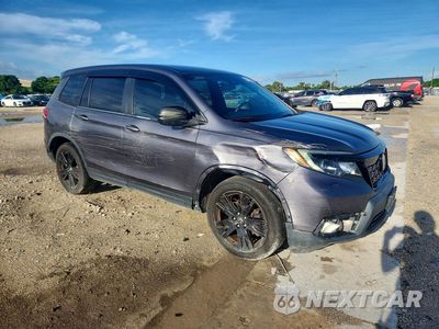 Czwarte zdjęcie samochodu z boku: 2019 HONDA PASSPORT SPORT VIN:5FNYF7H28KB011784 - miniatura
