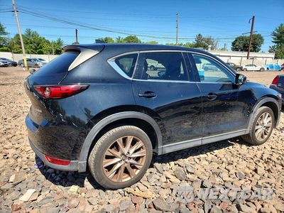 Trzecie zdjęcie samochodu z tyłu: 2020 MAZDA CX-5 GRAND TOURING VIN:JM3KFBDM1L0751121 - miniatura