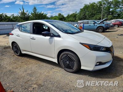 Czwarte zdjęcie samochodu z boku: 2024 NISSAN LEAF SV PLUS VIN:1N4CZ1CV0RC556441 - miniatura