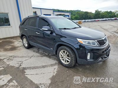 Czwarte zdjęcie samochodu z boku: 2015 KIA SORENTO LX VIN:5XYKTCA67FG641797 - miniatura