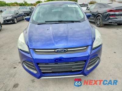 Piąte zdjęcie samochodu w środku: 2015 FORD ESCAPE SE VIN:1FMCU0GX6FUC24908 - miniatura