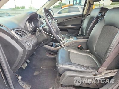 Zdjęcie 7 z 14 samochodu: 2019 DODGE JOURNEY CROSSROAD VIN:3C4PDDGG1KT853834 - miniatura