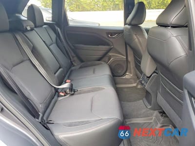 Zdjęcie 11 z 14 samochodu: 2025 SUBARU FORESTER TOURING VIN:JF2SLSTD0SH454961 - miniatura