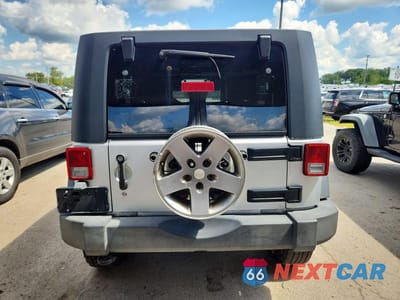Zdjęcie 6 z 12 samochodu: 2010 JEEP WRANGLER UNLIMITED RUBICON VIN:1J4BA6H18AL133962 - miniatura