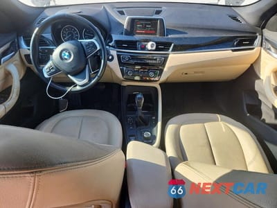 Zdjęcie 8 z 13 samochodu: 2018 BMW X1 XDRIVE28I VIN:WBXHT3C38J5F91772 - miniatura